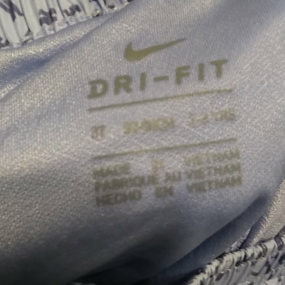 Shorts - Picture 3 of 3